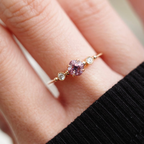 PETITE VINTAGE・14K CHAMPAGNE GOLD SPINEL & DIAMOND RING