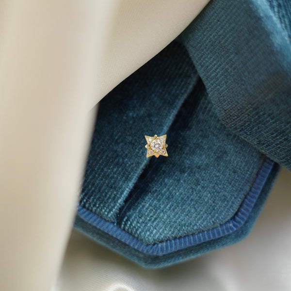 8 STAR・14K SOLID GOLD DIAMOND EARRING (SINGLE PIECE)