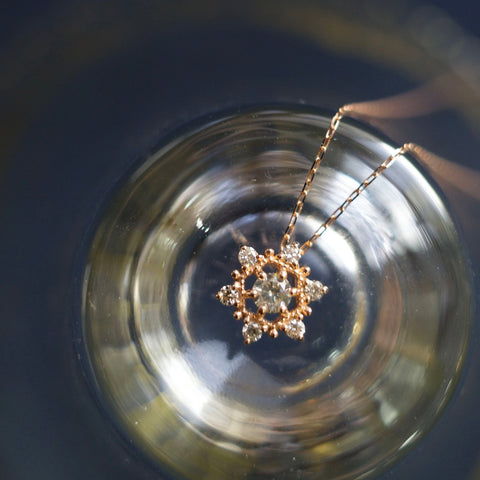 PETITE SNOW・10K/18K SOLID GOLD SNOW BIRTHSTONE & DIAMOND NECKLACE