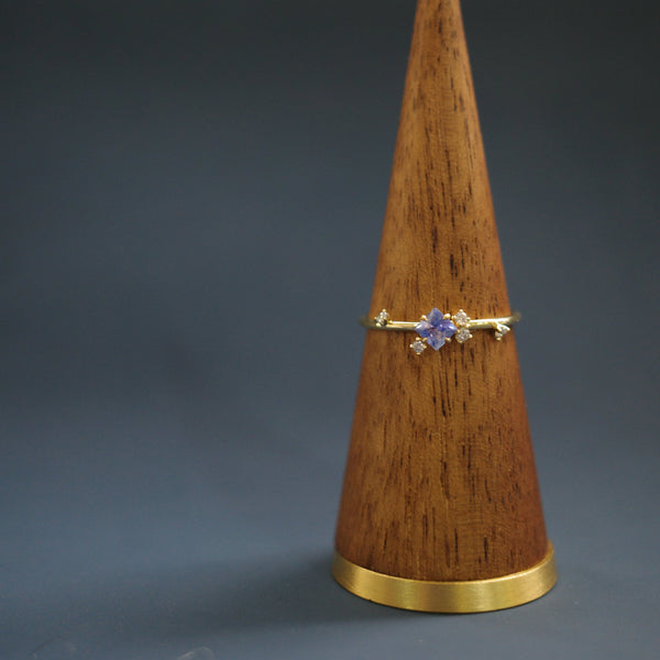 EVELYN RING・18K SOLID GOLD SAPPHIRE & DIAMOND RING