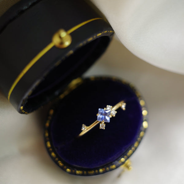 EVELYN RING・18K SOLID GOLD SAPPHIRE & DIAMOND RING