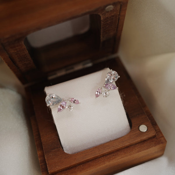 PHOENIX EARRING・14K WHITE GOLD SAPPHIRE & DIAMOND EARRING