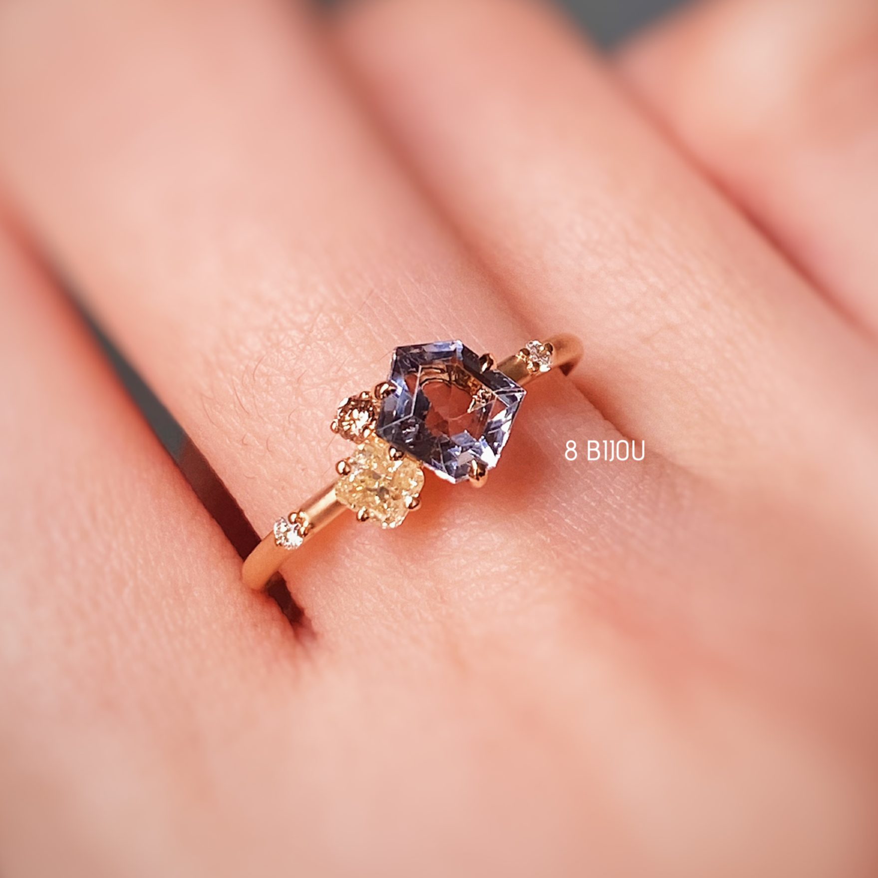 VINTAGE BUBBLE・18K ROSE GOLD GREY SPINEL & FANCY DIAMOND RING (4711267008611)