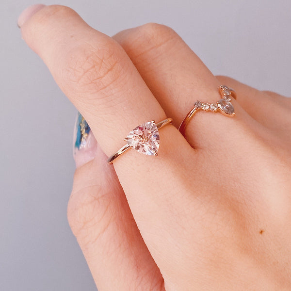 BESPOKE JEWELLERY・18K ROSE GOLD MORGANITE/ SALT & PEPPER DIAMOND RING (4689359143011)