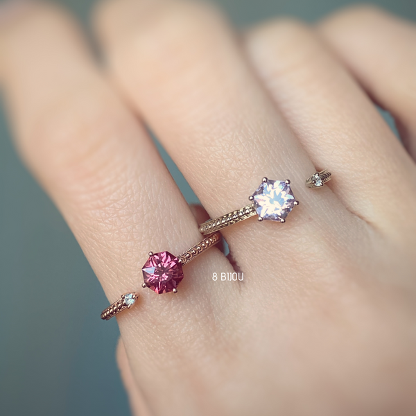 PETITE VINTAGE・14K ROSE GOLD RED SPINEL & DIAMOND RING