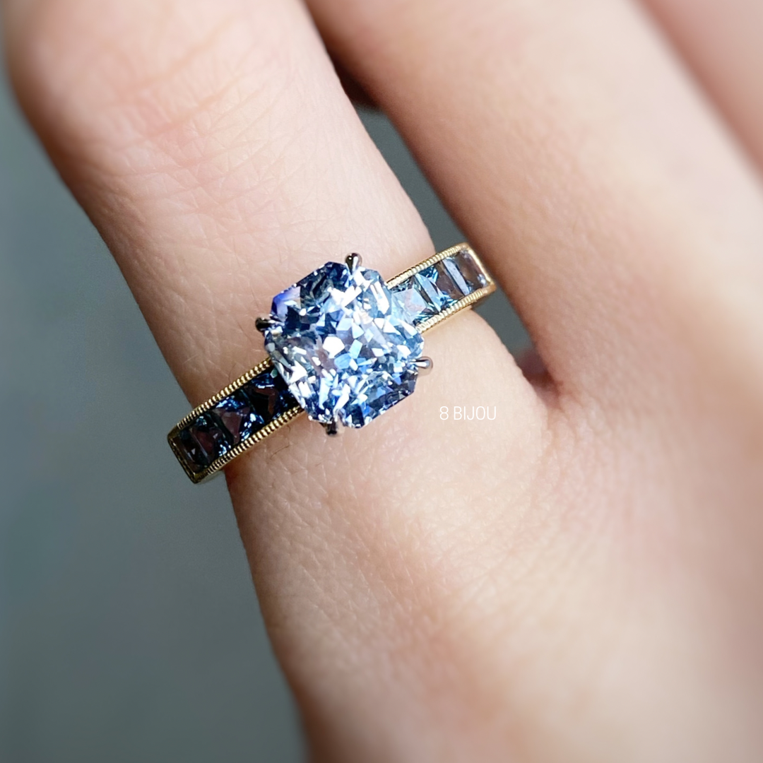 BESPOKE JEWELLERY・18K WHITE/ CHAMPAGNE GOLD PARTI-SAPPHIRE RING