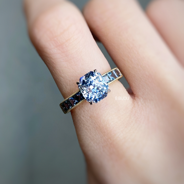 BESPOKE JEWELLERY・18K WHITE/ CHAMPAGNE GOLD PARTI-SAPPHIRE RING