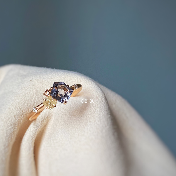VINTAGE BUBBLE・18K ROSE GOLD GREY SPINEL & FANCY DIAMOND RING (4711267008611)