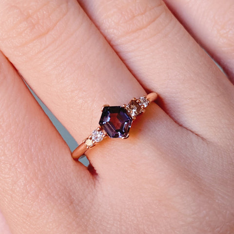 CONTEMPORARY SOUL・18K ROSE GOLD NAVY SPINEL & DIAMOND RING (4688838393955)