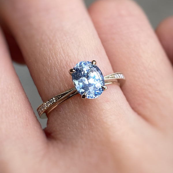 BESPOKE JEWELLERY・18K BEIGE GOLD PARTI SAPPHIRE & DIAMOND RING