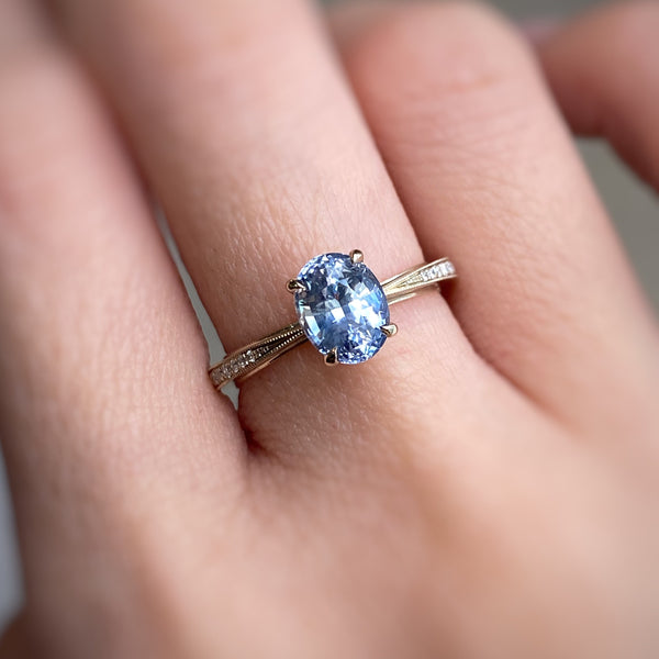 BESPOKE JEWELLERY・18K BEIGE GOLD PARTI SAPPHIRE & DIAMOND RING